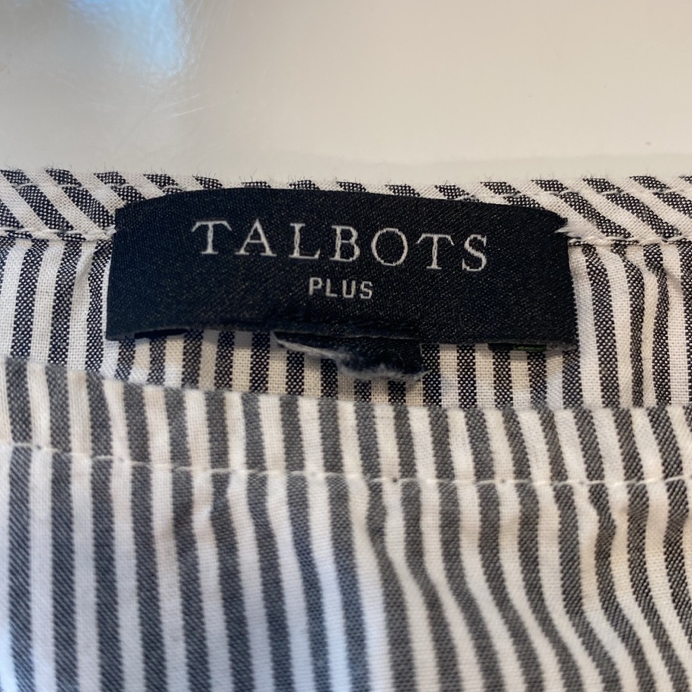 Talbots Plus Chambray Stripe Popover Tunic With 3… - image 4